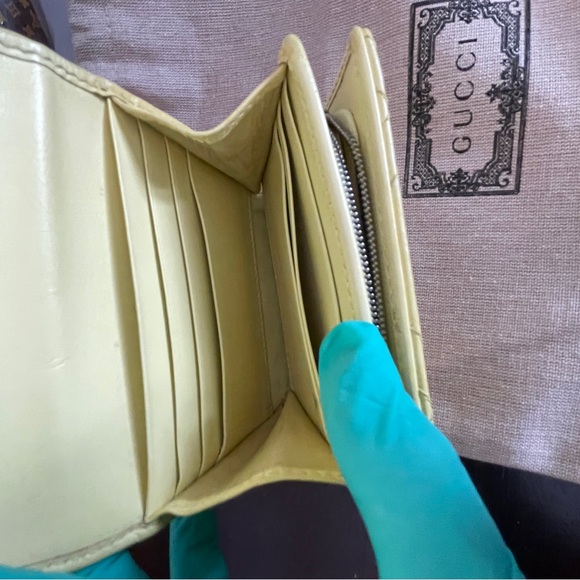 Gucci Wallet Bifold Outlet Leather GG Marmont Yellow EUC with dust bag - Picture 6 of 10